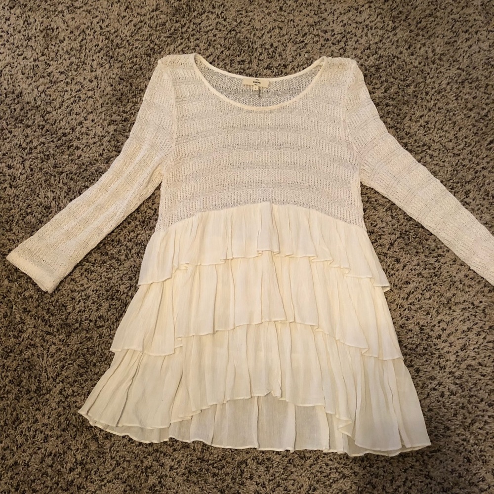 Size L boutique shirt